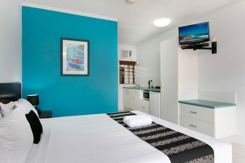 Cairns City Palms - Holiday Sunshine Coast 15