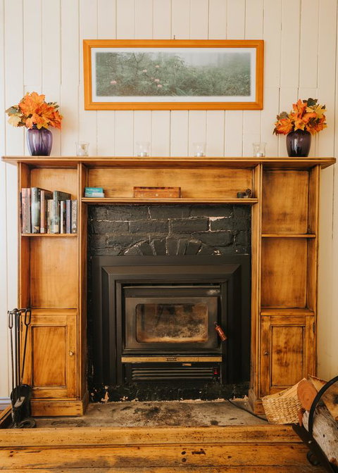 Apple Blossom Cottages - Sunshine Coast Tourism 5