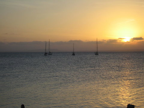 Bay Villas Resort - Sunshine Coast Tourism 7