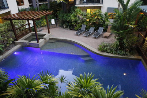 Bay Villas Resort - Sunshine Coast Tourism 4