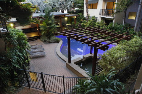 Bay Villas Resort - Sunshine Coast Tourism 10