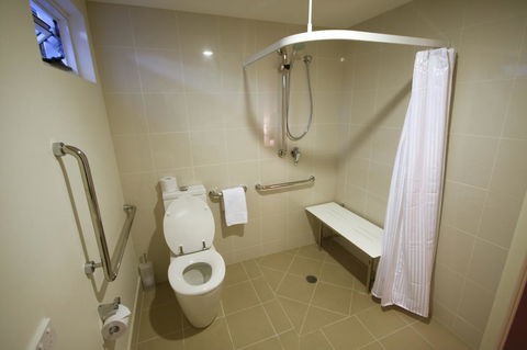 Domain Serviced Apartments - Sunshine Coast Tourism 15