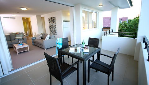 Domain Serviced Apartments - Sunshine Coast Tourism 18