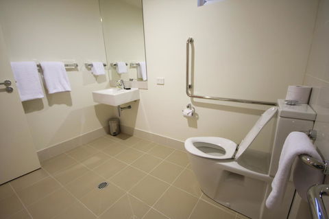 Domain Serviced Apartments - Sunshine Coast Tourism 14