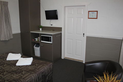 City Motor Inn - Sunshine Coast Tourism 9