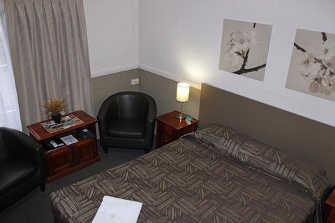 City Motor Inn - Sunshine Coast Tourism 5