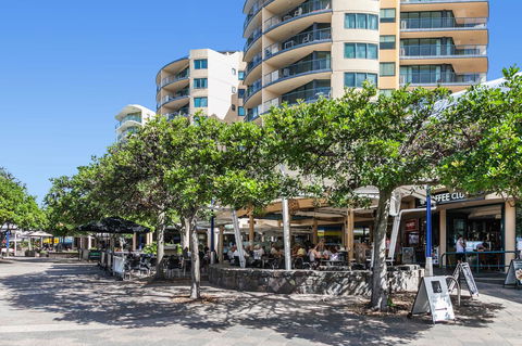 Malibu Apartments - Sunshine Coast Tourism 26
