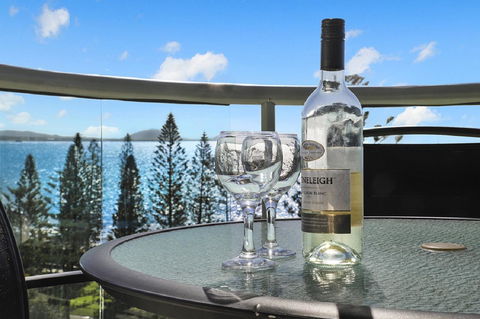 Malibu Apartments - Sunshine Coast Tourism 0