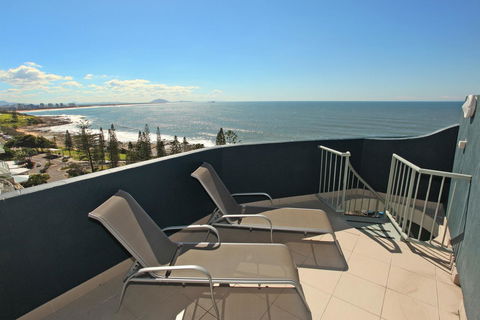 Malibu Apartments - Sunshine Coast Tourism 5
