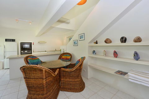 Driftwood Mantaray - Official Onsite Reception And Check In - Sunshine Coast Tourism 10