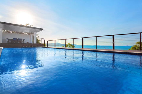 Nautilus On The Hill - Airlie Beach - Holiday Sunshine Coast 31