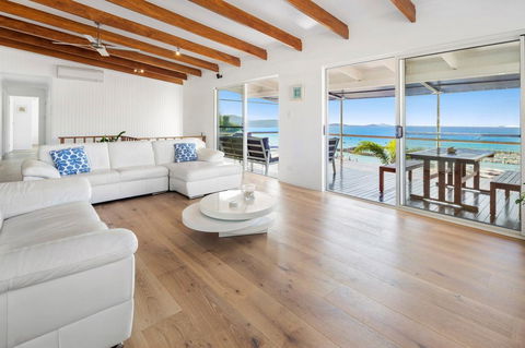 Nautilus On The Hill - Airlie Beach - Holiday Sunshine Coast 14