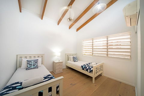 Nautilus On The Hill - Airlie Beach - Holiday Sunshine Coast 11
