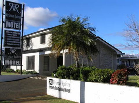 Riviera On Ruthven - Sunshine Coast Tourism 28