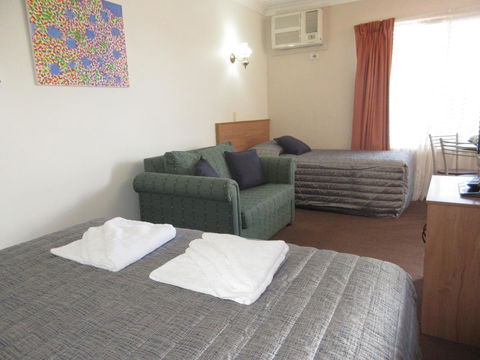 Riviera On Ruthven - Sunshine Coast Tourism 36