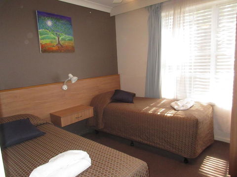 Riviera On Ruthven - Sunshine Coast Tourism 19
