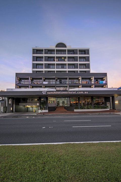 Sunshine Tower Hotel - Sunshine Coast Tourism 11