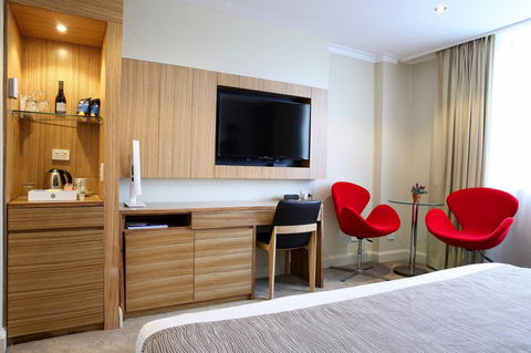 Hotel Diana - Holiday Sunshine Coast 40