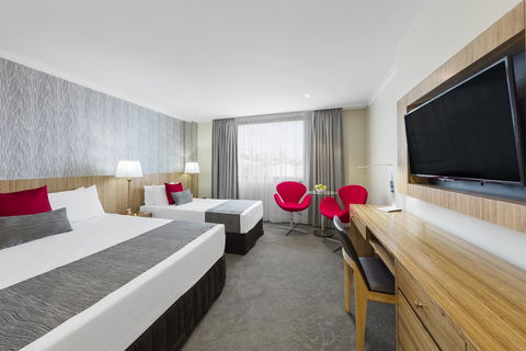 Hotel Diana - Holiday Sunshine Coast 31