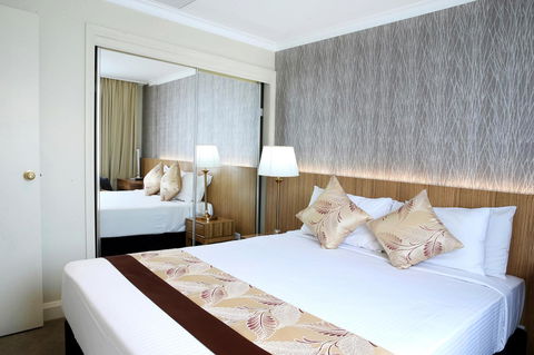 Hotel Diana - Holiday Sunshine Coast 23