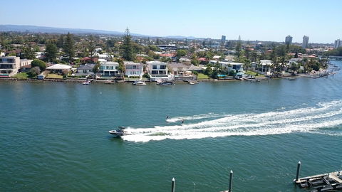 Surfers Hawaiian Holiday Apartments - Sunshine Coast Tourism 14