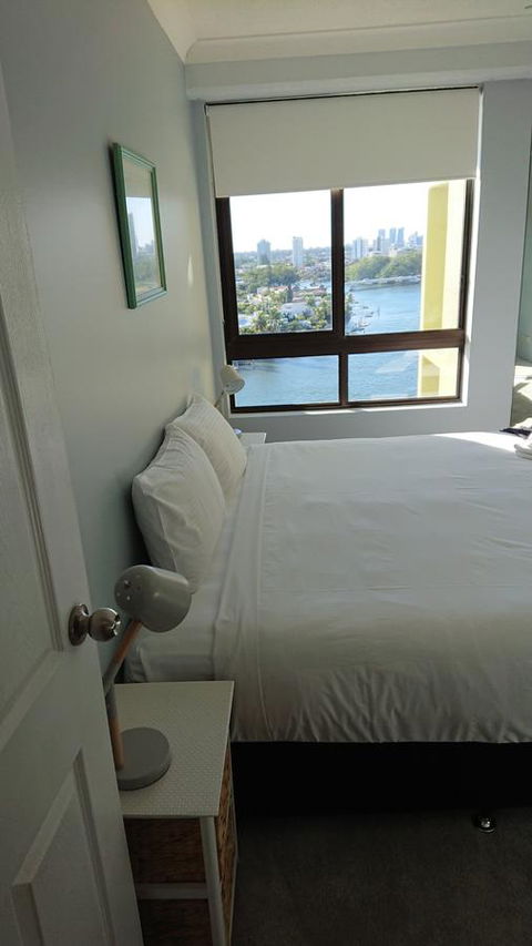 Surfers Hawaiian Holiday Apartments - Sunshine Coast Tourism 11