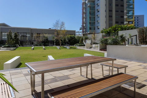 Oxygen Apartments - Sunshine Coast Tourism 18