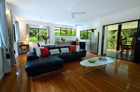 Misty Mountains Rainforest Retreat - Sunshine Coast Tourism 16