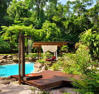 Misty Mountains Rainforest Retreat - Holiday Sunshine Coast