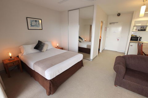 Motel On Gregory - Sunshine Coast Tourism 13