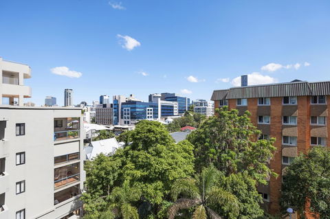 Motel On Gregory - Sunshine Coast Tourism 21