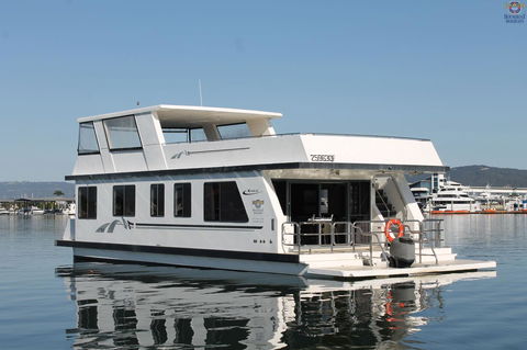 Coomera Houseboats - Sunshine Coast Tourism 39
