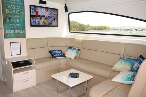 Coomera Houseboats - Sunshine Coast Tourism 11