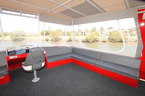 Coomera Houseboats - Sunshine Coast Tourism 10