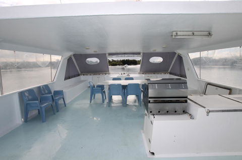 Coomera Houseboats - Sunshine Coast Tourism 7