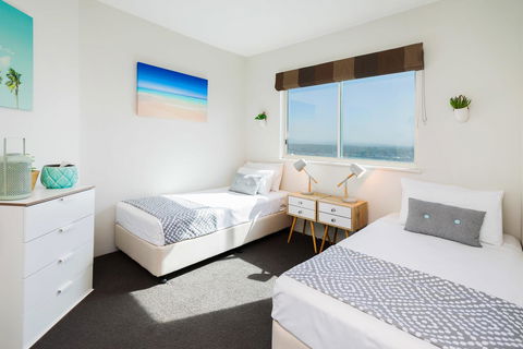 The Waterford On Main Beach - Holiday Sunshine Coast 11