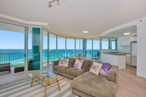 The Waterford On Main Beach - Holiday Sunshine Coast 31