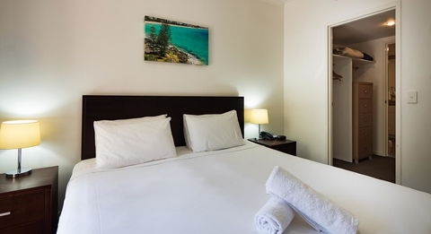 Swell Resort Burleigh Heads - Sunshine Coast Tourism 38