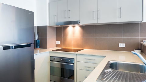 Swell Resort Burleigh Heads - Sunshine Coast Tourism 31