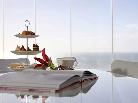 Sofitel Gold Coast Broadbeach - Holiday Sunshine Coast 35