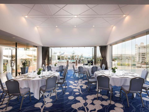 Sofitel Gold Coast Broadbeach - Holiday Sunshine Coast 41