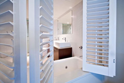 Lanai Riverside Apartments - Sunshine Coast Tourism 18