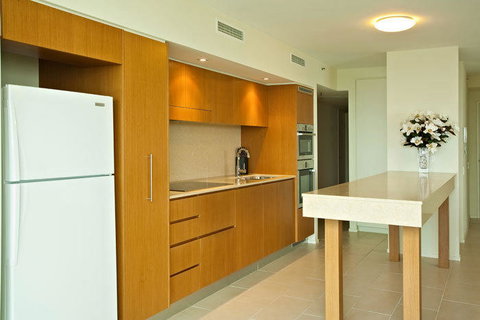 Lanai Riverside Apartments - Sunshine Coast Tourism 34