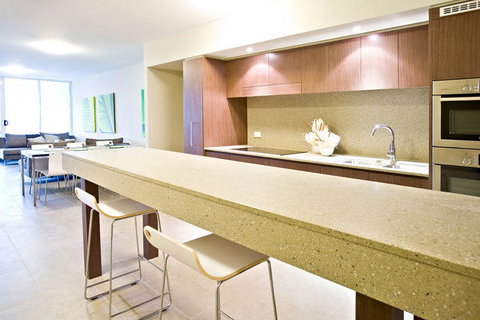 Lanai Riverside Apartments - Sunshine Coast Tourism 21