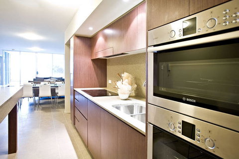 Lanai Riverside Apartments - Sunshine Coast Tourism 16