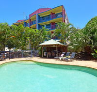 Lindomare Apartments - Holiday Sunshine Coast