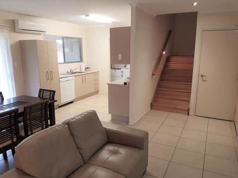 The Palms Motel - Sunshine Coast Tourism 9