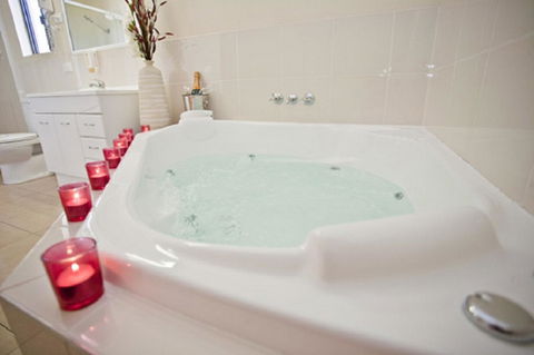 The Palms Motel - Sunshine Coast Tourism 13