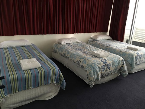 The Penthouses Apartments - Sunshine Coast Tourism 42