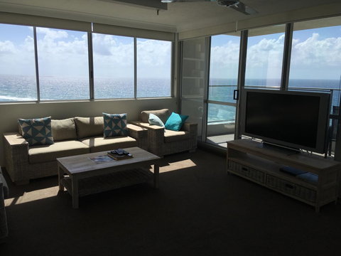 The Penthouses Apartments - Sunshine Coast Tourism 34